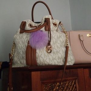Michael Kors Large Camden Satchel